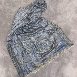 Blue-gray Scarf, Tivello